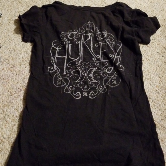 Hurley v neck - Picture 3 of 5